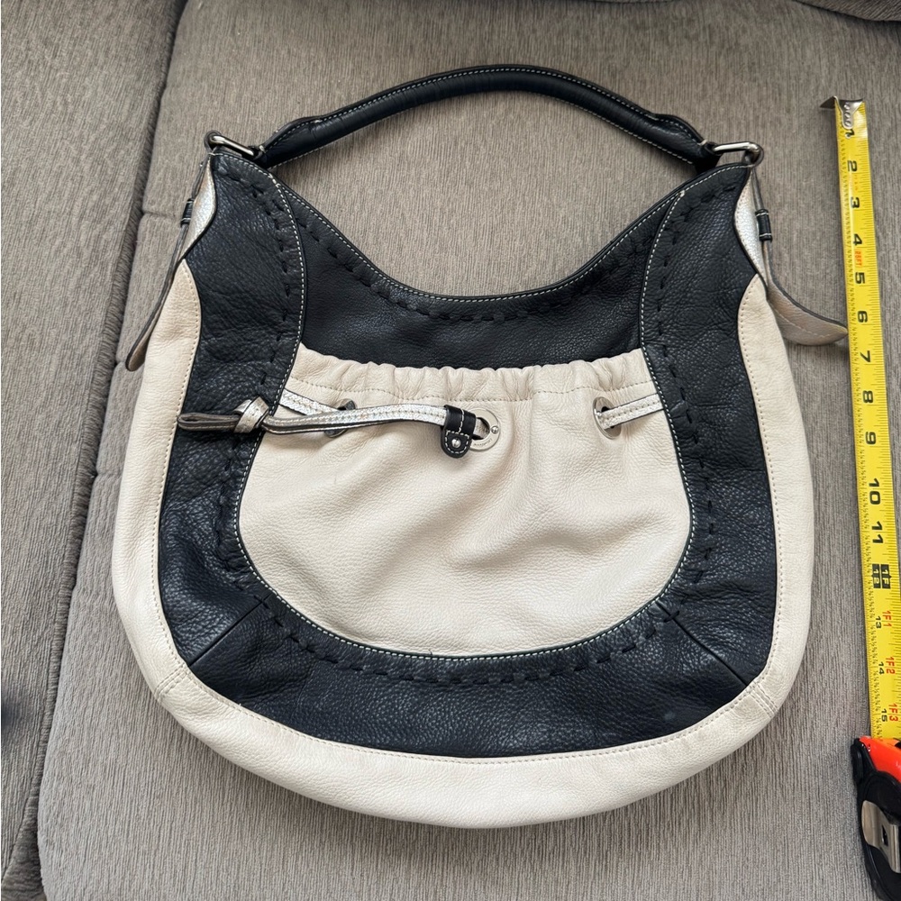 B. Makowsky genuine leather bag